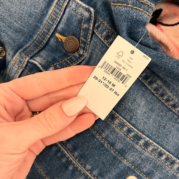 Girls old navy denim jacket - Picture 3 of 3